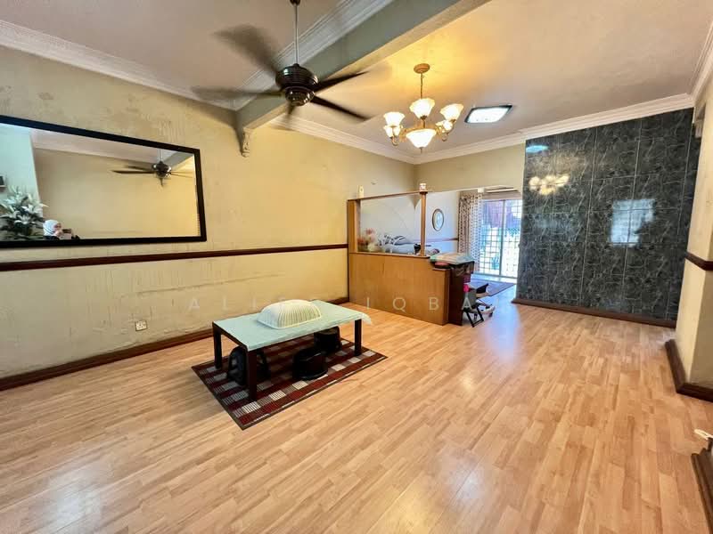 2-storey Terraced House for Sale in SS19 (Subang Jaya) - Aliff Iqbal - PropertyGuru.com.my