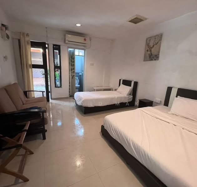 Rumah Banglo untuk Dijual di Taman Melodies (Johor Bahru) - Ronald Mak - Bedroom - PropertyGuru.com.my