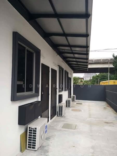 Rumah Teres 2 Tingkat untuk Disewa di Seksyen 1 (Petaling Jaya) - Edward Toh - Exterior - PropertyGuru.com.my
