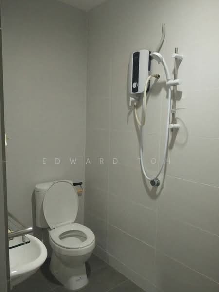 Rumah Teres 2 Tingkat untuk Disewa di Seksyen 1 (Petaling Jaya) - Edward Toh - Bathroom - PropertyGuru.com.my