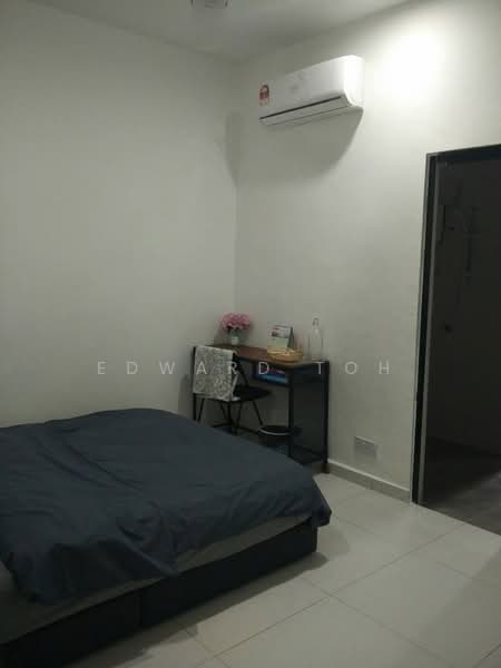 Rumah Teres 2 Tingkat untuk Disewa di Seksyen 1 (Petaling Jaya) - Edward Toh - Bedroom - PropertyGuru.com.my