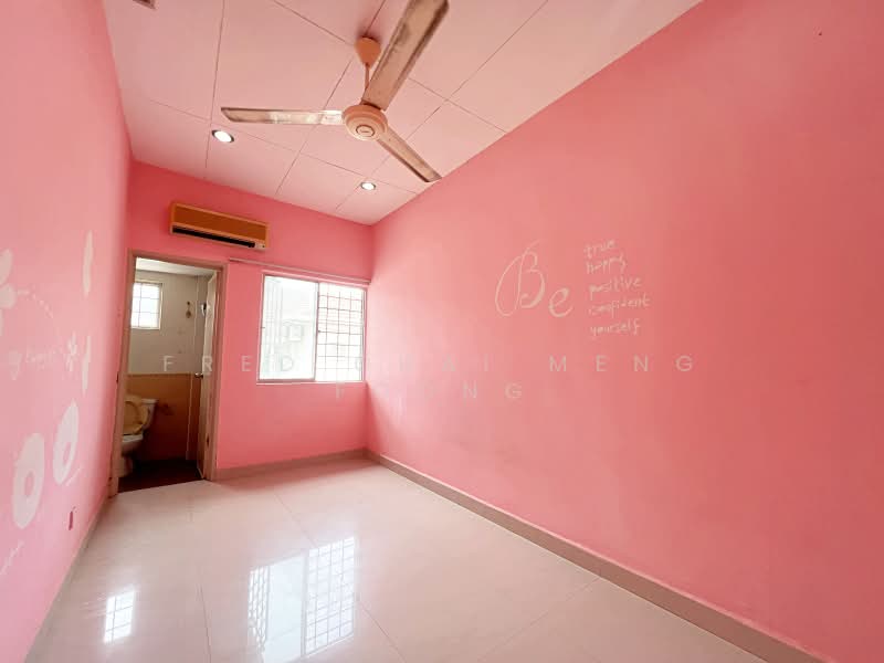 2-storey Terraced House for Sale in Bandar Damai Perdana (Cheras) - Fred Chai Meng Foong - Bathroom - PropertyGuru.com.my