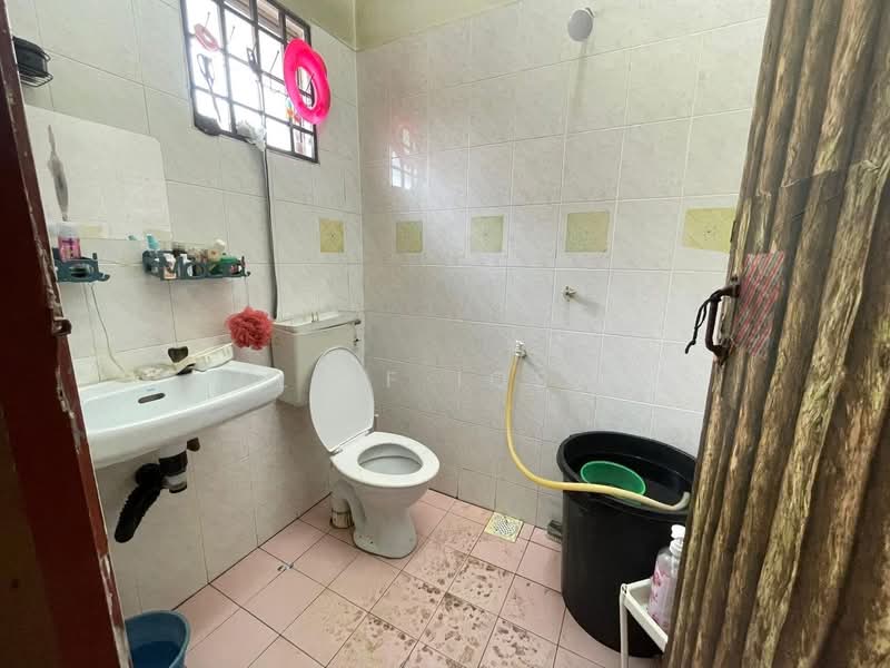 1-storey Terraced House for Sale in Taman Telok (Telok Panglima Garang) - Aliff Iqbal - PropertyGuru.com.my