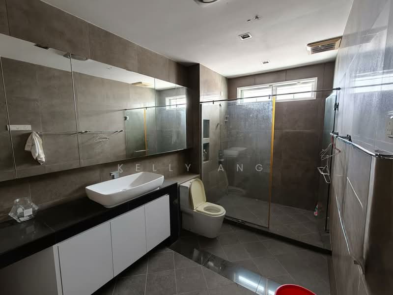 2-storey Terraced House for Sale in Setia Damai (Setia Alam) - Kelly Ang - Bathroom - PropertyGuru.com.my