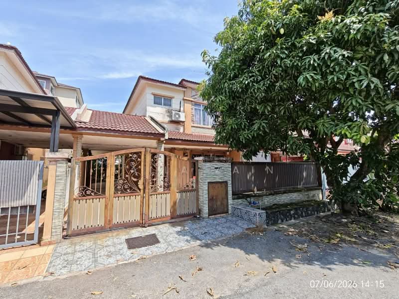 Semi-Detached House for Sale in Saujana Utama 2 (Ijok) - Laila Zain - Exterior - PropertyGuru.com.my