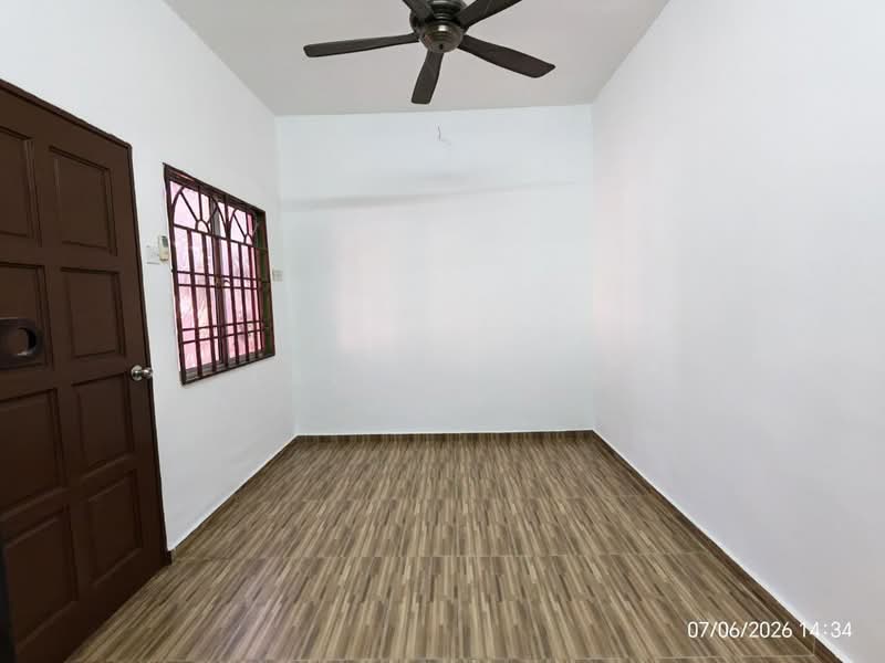 Semi-Detached House for Sale in Saujana Utama 2 (Ijok) - Laila Zain - Interior - PropertyGuru.com.my