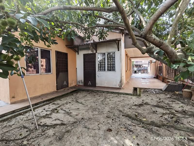 Semi-Detached House for Sale in Saujana Utama 2 (Ijok) - Laila Zain - Exterior - PropertyGuru.com.my