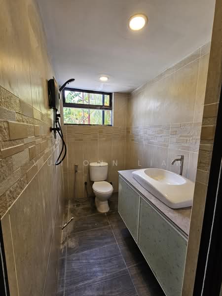 3-storey Terraced House for Rent in Penampang (Sabah) - Vui Onn Liaw - Bathroom - PropertyGuru.com.my