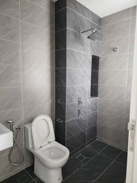 Semi-Detached House for Sale in Alam Impian (Shah Alam) - Eve Sim - Bathroom - PropertyGuru.com.my