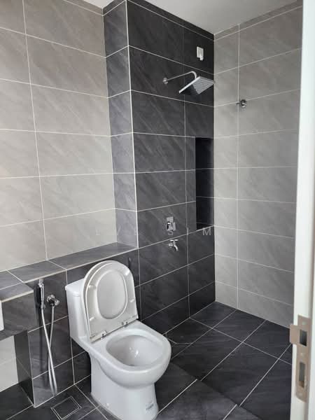 Semi-Detached House for Sale in Alam Impian (Shah Alam) - Eve Sim - Bathroom - PropertyGuru.com.my