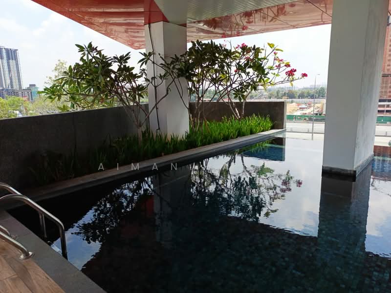 Sovo untuk Disewa di Shah Alam (Selangor) - Aiman Haziq - Pool - PropertyGuru.com.my