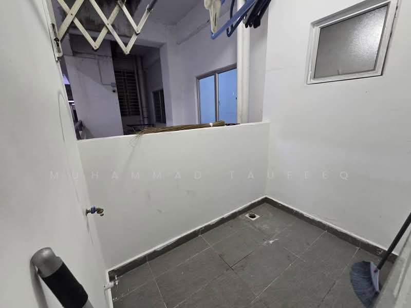 Apartment for Rent at Palm Garden Apartment - Muhammad Taufeeq - Interior - PropertyGuru.com.my