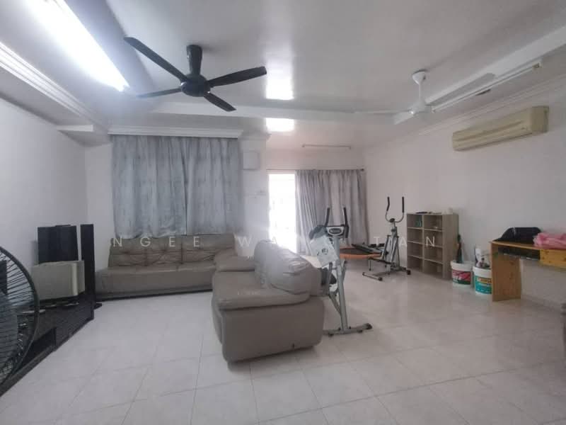 2-storey Terraced House for Rent in Taman Akasia (Bukit Baru) - Ngee Wang Tan - Living Room - PropertyGuru.com.my