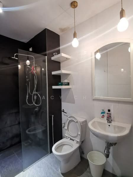 Service Residence for Sale at Paramount Utropolis - Tracy Chua - Bathroom - PropertyGuru.com.my