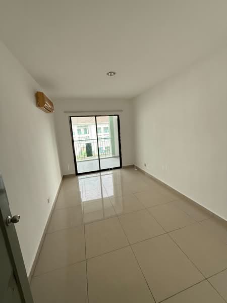 Rumah Flat untuk Dijual di Taman Baiduri - Vinna Loh - Balcony - PropertyGuru.com.my