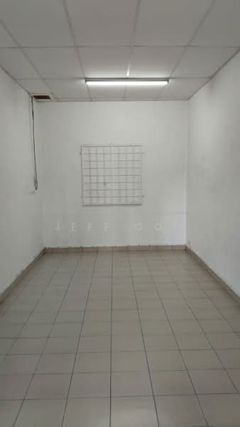 Shop / Office for Rent in Taman Seri Sari (Bukit Jambul) - Jeff Ooi - Interior - PropertyGuru.com.my