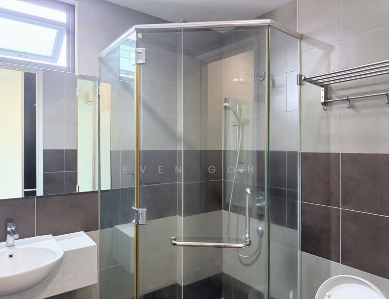 Condominium for Rent at The LIGHT COLLECTION I - Even Goh - Master Bathroom - PropertyGuru.com.my