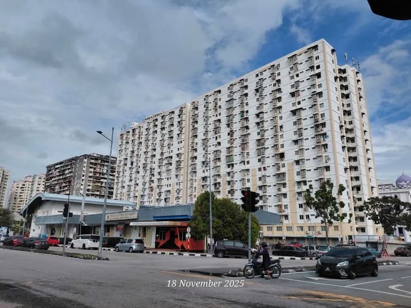 Pangsapuri untuk Dijual di I-Park Apartment - Alex Ho - Exterior - PropertyGuru.com.my