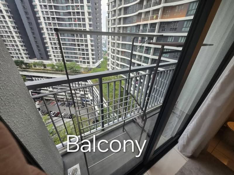 Servis Apartment untuk Dijual di KL Traders Square - Yanny Siow - Balcony - PropertyGuru.com.my