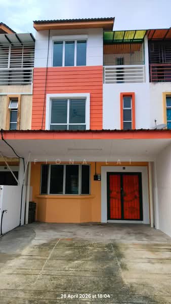 Rumah Teres 2.5 Tingkat untuk Dijual di Aman Larkin (Johor Bahru) - Fiona Lai - Exterior - PropertyGuru.com.my