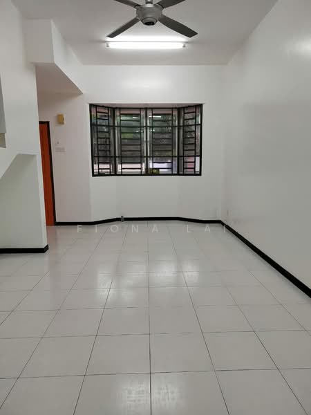 Rumah Teres 2.5 Tingkat untuk Dijual di Aman Larkin (Johor Bahru) - Fiona Lai - Living Room - PropertyGuru.com.my
