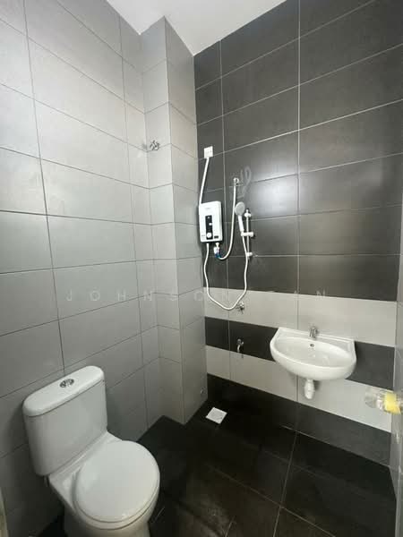 Terraced House for Rent in Johor Bahru (Johor) - Johnson Tan - Bathroom - PropertyGuru.com.my