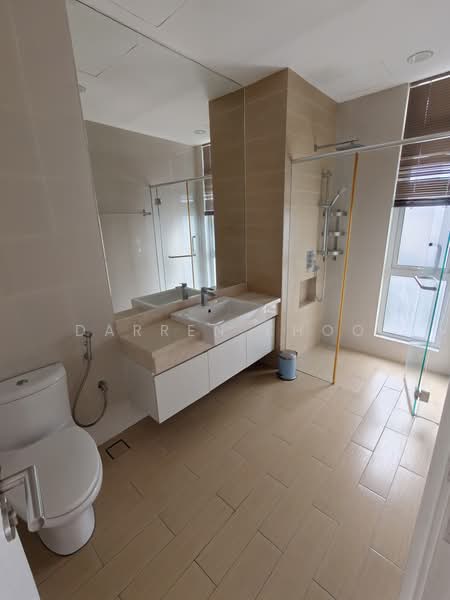 Servis Apartment untuk Dijual di Camellia Serviced Suites - Darren Khoo - Bathroom - PropertyGuru.com.my