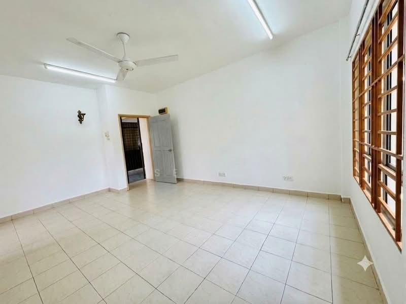 Pangsapuri untuk Dijual di Pangsapuri Randa - Bee Seng Chia - PropertyGuru.com.my