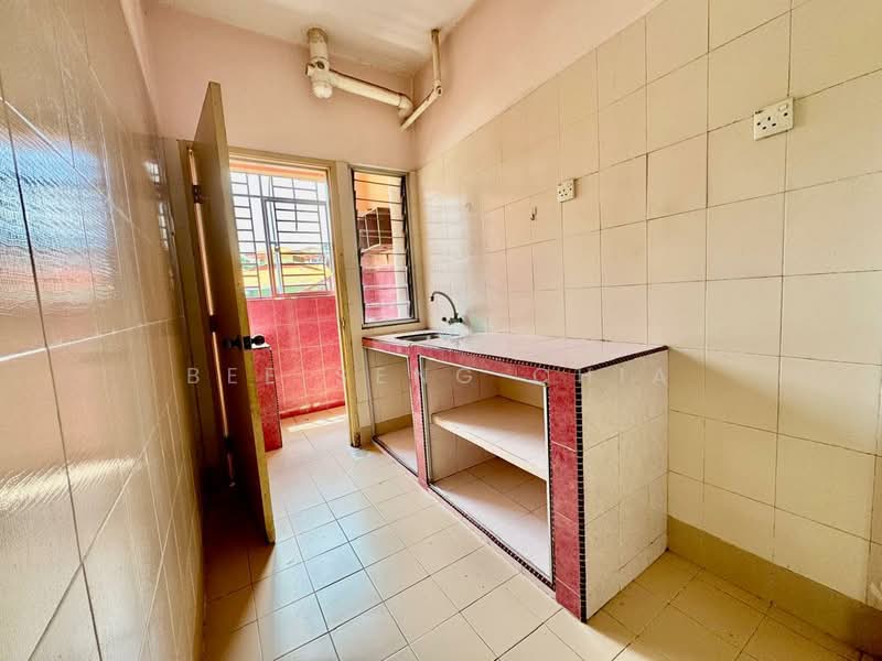 Pangsapuri untuk Dijual di Pangsapuri Randa - Bee Seng Chia - PropertyGuru.com.my