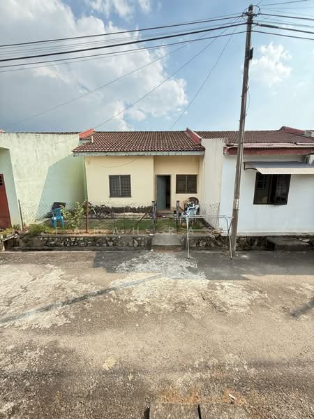 Rumah Teres 1 Tingkat untuk Dijual di Seremban 2 (Negeri Sembilan) - Farah Rasul - Exterior - PropertyGuru.com.my