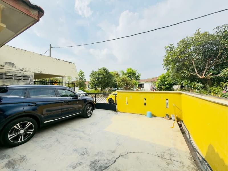 Rumah Teres 1 Tingkat untuk Dijual di Seremban 2 (Negeri Sembilan) - Farah Rasul - Exterior - PropertyGuru.com.my