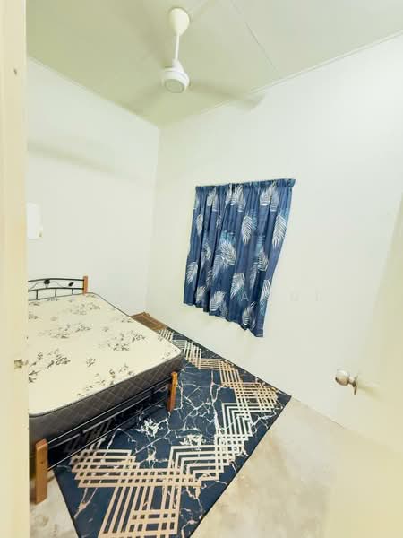 Rumah Teres 1 Tingkat untuk Dijual di Seremban 2 (Negeri Sembilan) - Farah Rasul - Bedroom - PropertyGuru.com.my