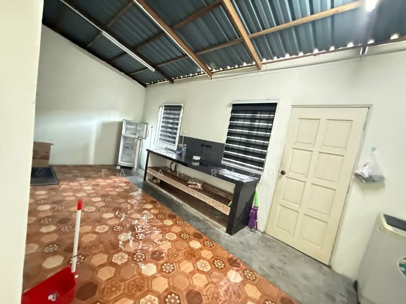 Rumah Teres 1 Tingkat untuk Dijual di Seremban 2 (Negeri Sembilan) - Farah Rasul - Kitchen - PropertyGuru.com.my