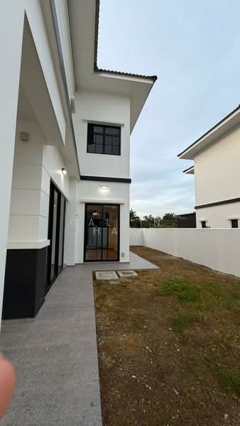 Rumah Kluster untuk Disewa di Iskandar Puteri (Nusajaya) (Johor) - Calvin Phang - PropertyGuru.com.my