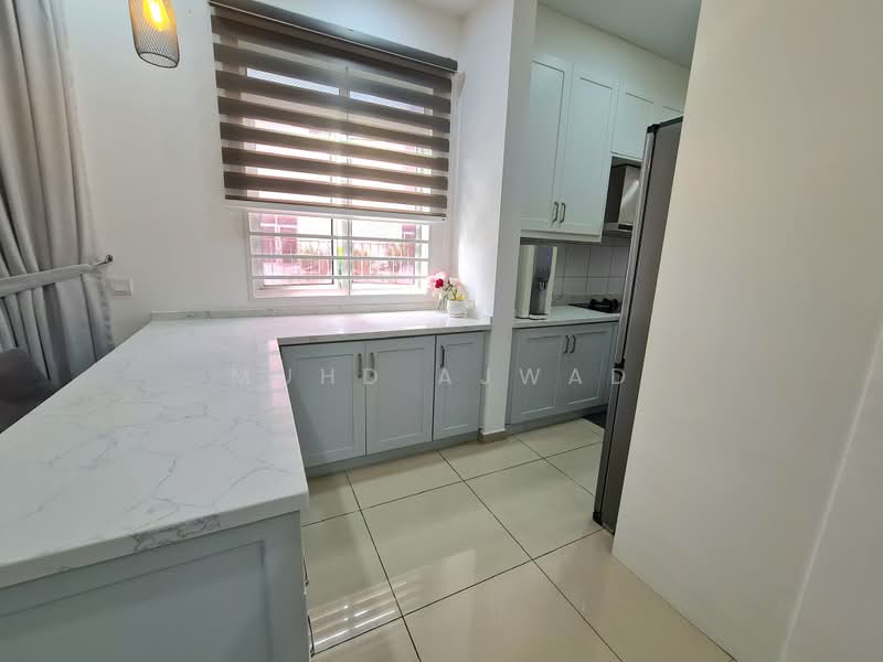 2-storey Terraced House for Sale in Bandar Rimbayu (Telok Panglima Garang) - Muhd Ajwad - Kitchen - PropertyGuru.com.my