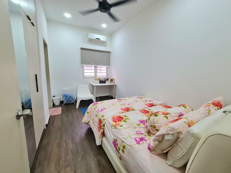 2-storey Terraced House for Sale in Bandar Rimbayu (Telok Panglima Garang) - Muhd Ajwad - Bedroom - PropertyGuru.com.my