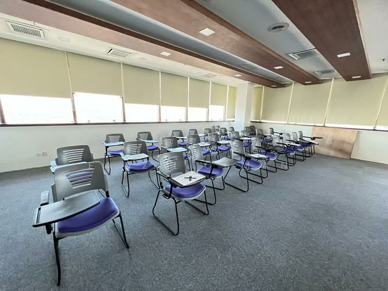 Office for Rent in Petaling Jaya (Selangor) - Fadzil Osman - Study - PropertyGuru.com.my