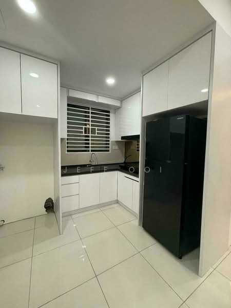 Condominium for Sale at Skyview Residence - Jeff Ooi - Kitchen - PropertyGuru.com.my