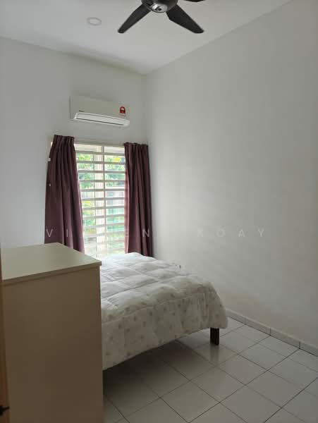 1-storey Terraced House for Sale in Hijauan Valdor (Sungai Jawi) - Vincent Koay - Bedroom - PropertyGuru.com.my