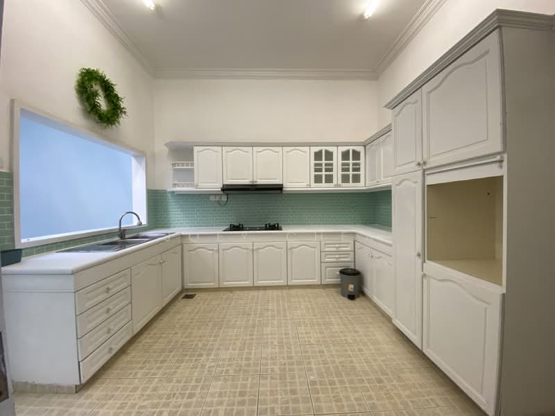 Semi-Detached House for Sale in Petaling Jaya (Selangor) - Joey Chea - Kitchen - PropertyGuru.com.my
