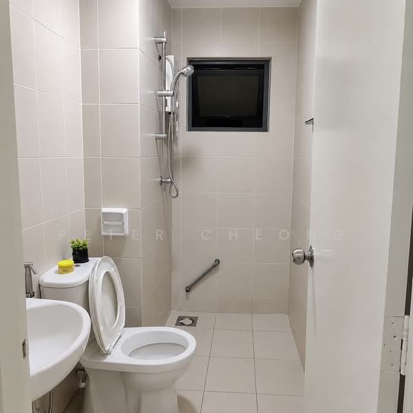 Servis Apartment untuk Disewa di SetiaWalk - Peter Cheong - Bathroom - PropertyGuru.com.my