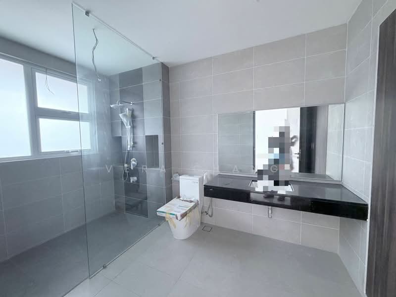 Rumah Berkembar untuk Dijual di Taman Ponderosa (Johor Bahru) - Vera Chang - Bathroom - PropertyGuru.com.my