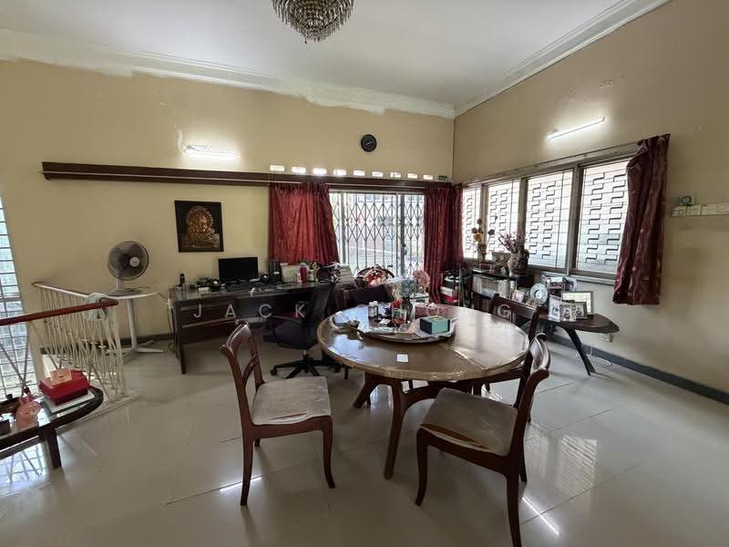 Bungalow House for Sale in Seksyen 11 (Petaling Jaya) - Jack Chong - Study - PropertyGuru.com.my