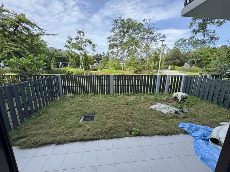 2-storey Terraced House for Sale in Cyberjaya (Selangor) - Jason Chiam - Garden - PropertyGuru.com.my