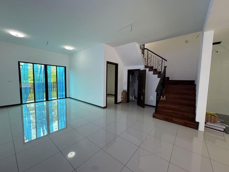2-storey Terraced House for Sale in Cyberjaya (Selangor) - Jason Chiam - Living Room - PropertyGuru.com.my
