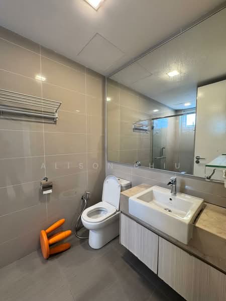 Kondominium untuk Dijual di Scenaria @ North Kiara Hills - Alison Chiu - Bathroom - PropertyGuru.com.my