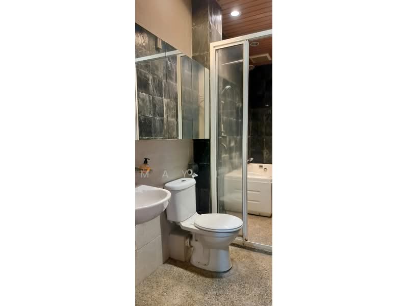 Townhouse for Sale in Kampung Sungai Nibong (Bayan Lepas) - May Lee - Bathroom - PropertyGuru.com.my
