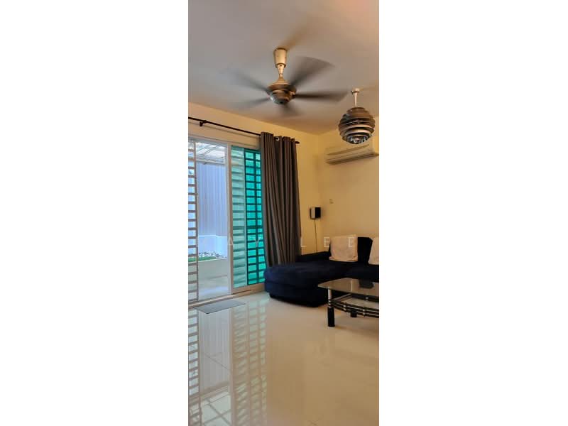 Townhouse for Sale in Kampung Sungai Nibong (Bayan Lepas) - May Lee - Living Room - PropertyGuru.com.my
