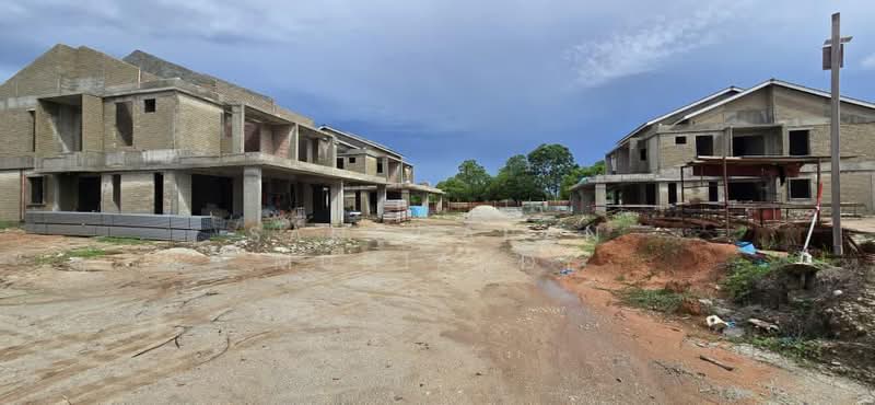 Semi-Detached House for Sale in Lunas (Kedah) - Sanggaran Muniandy - Exterior - PropertyGuru.com.my