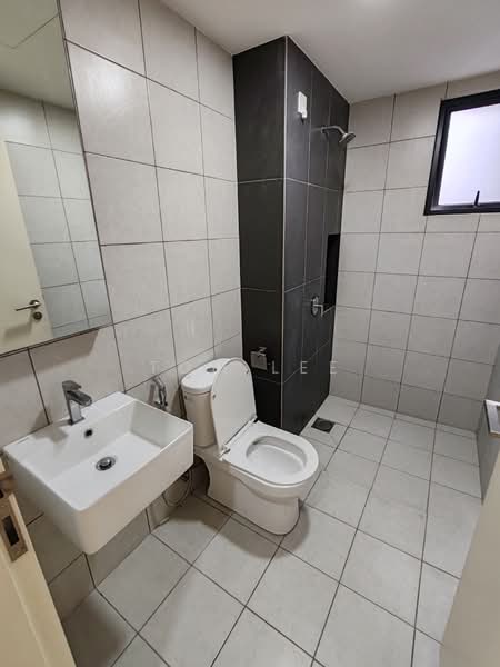Service Residence for Rent at D'Cosmos Residences - Tom Lee - Bathroom - PropertyGuru.com.my